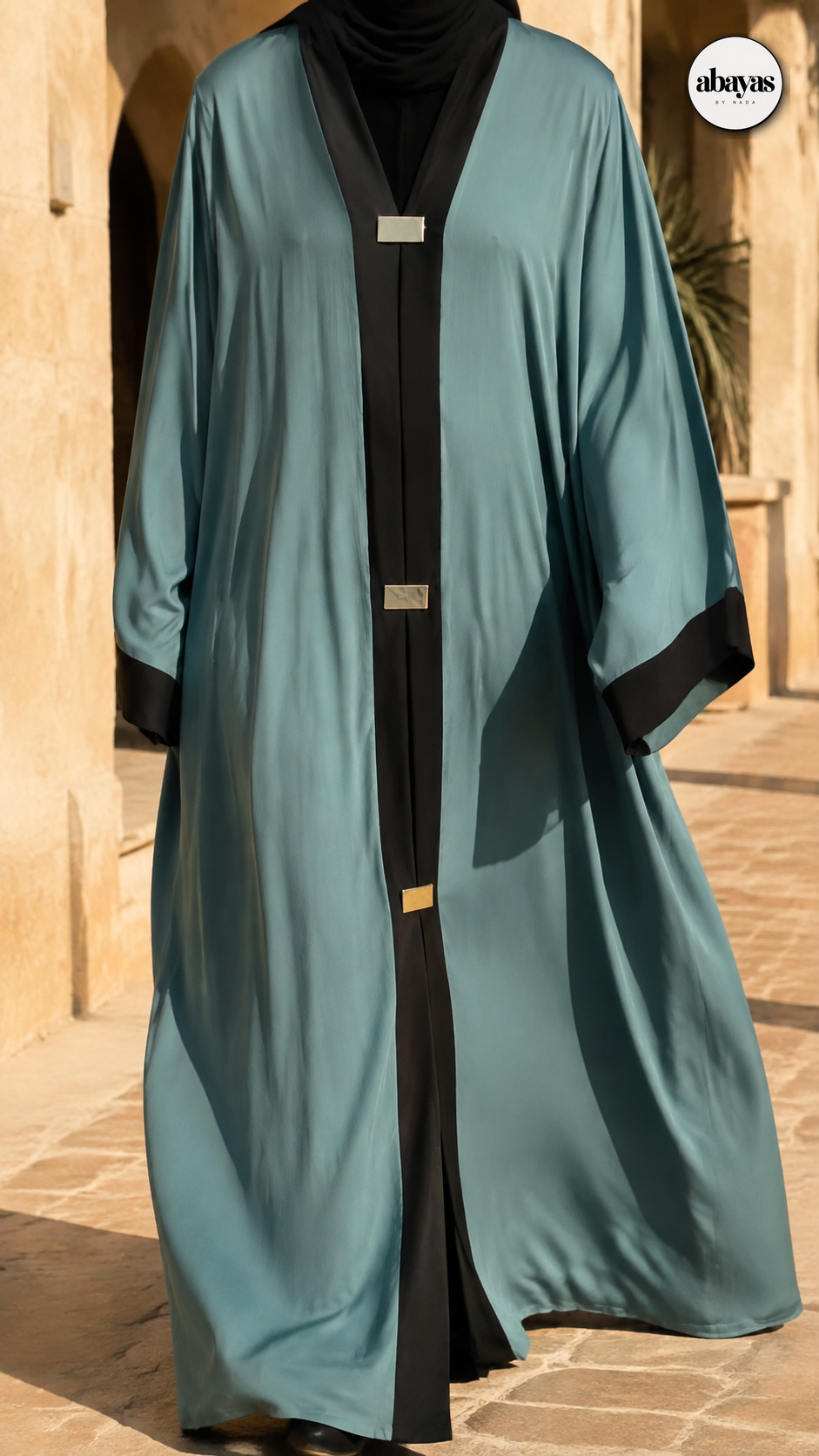 Tide Contrast Abaya shown while walking