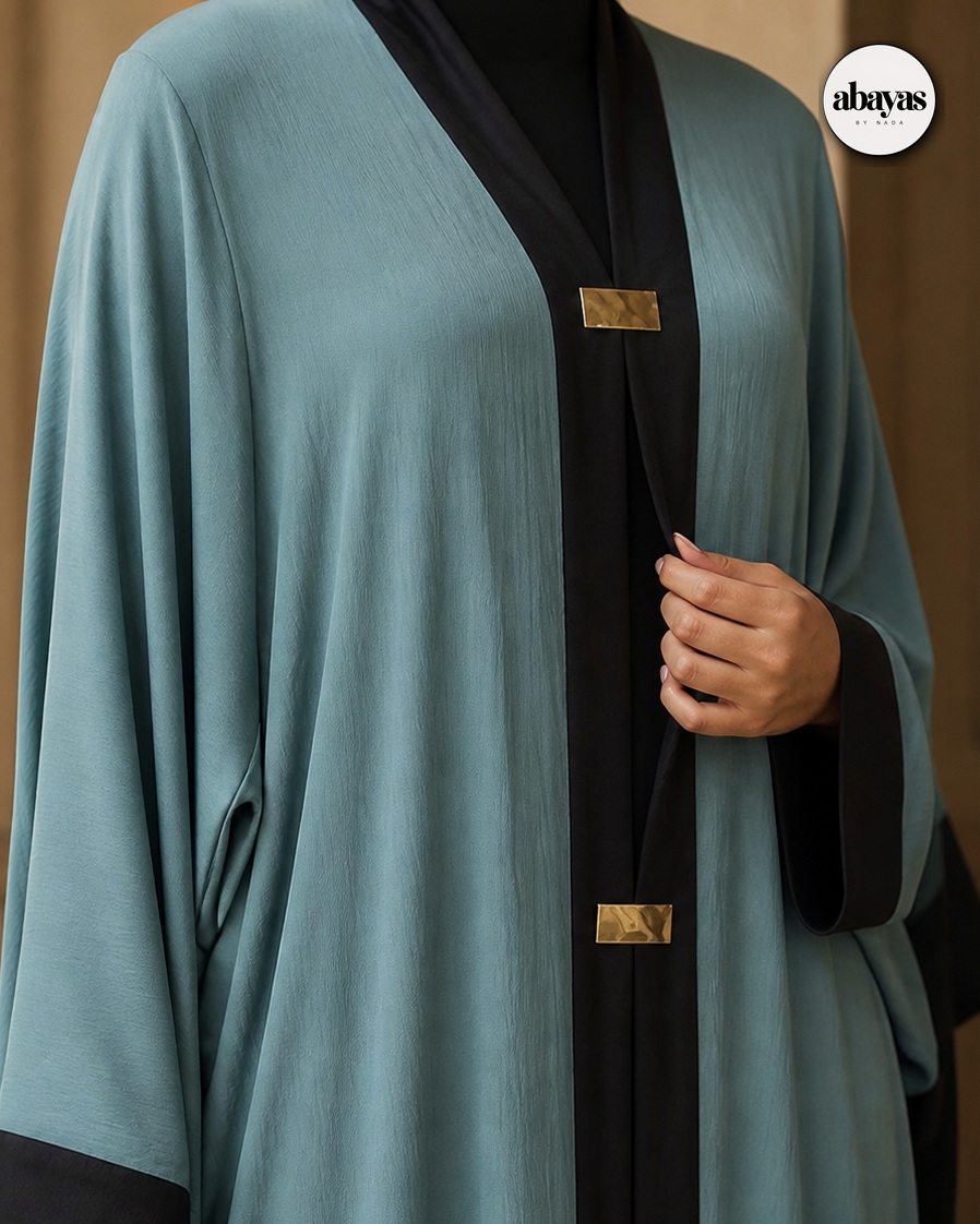 Tide Contrast Abaya front opening and sleeve detail