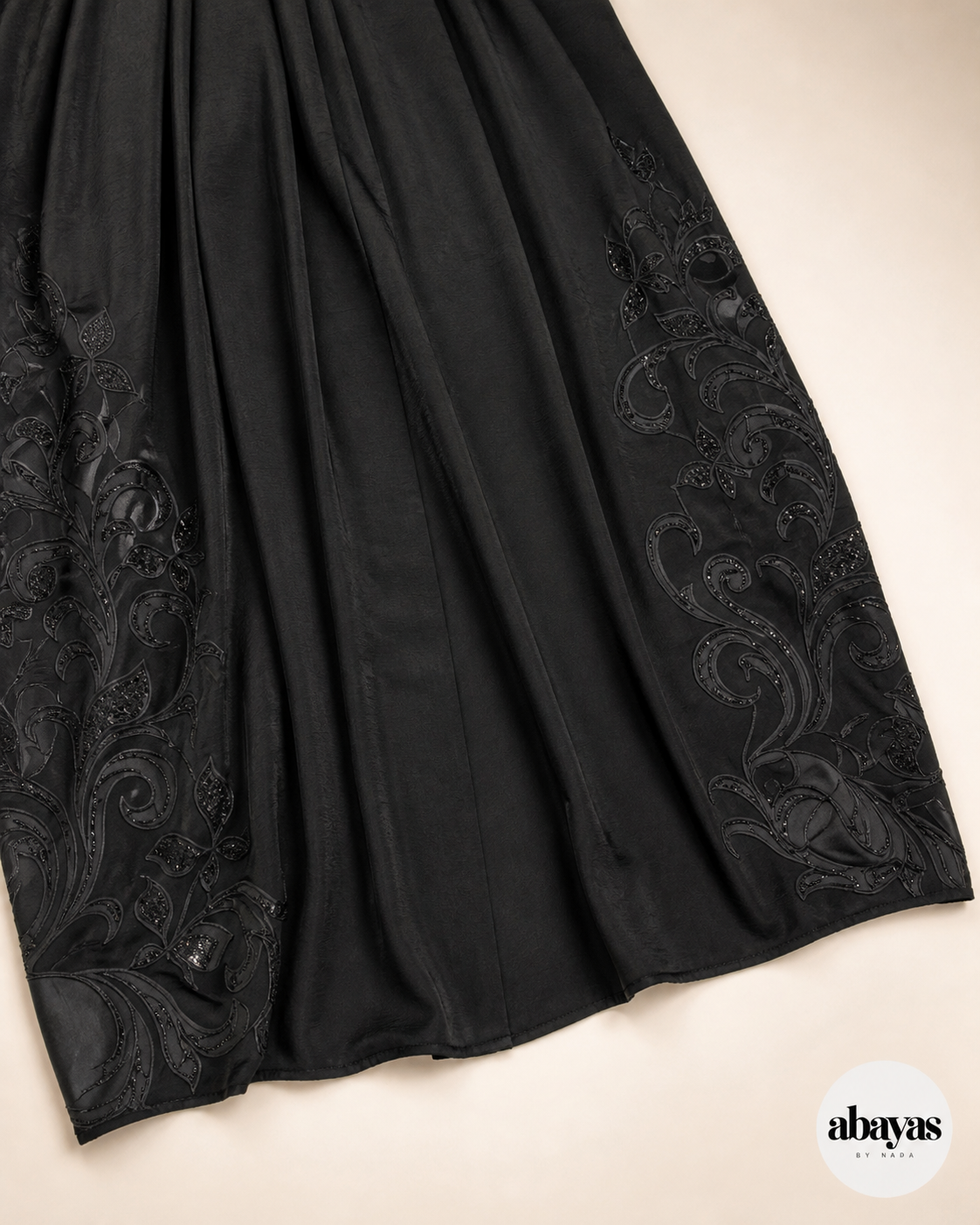 Ink Scroll Embroidered Abaya lower embroidery arrangement
